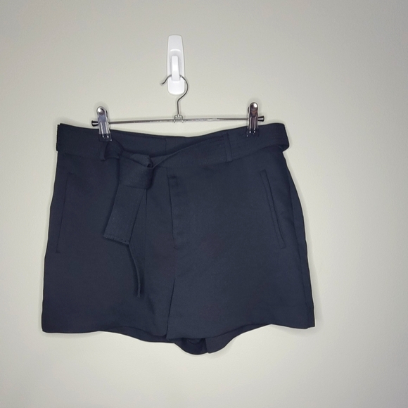 Nine West Pants - Nine West High Waisted Shorts W/ Tie